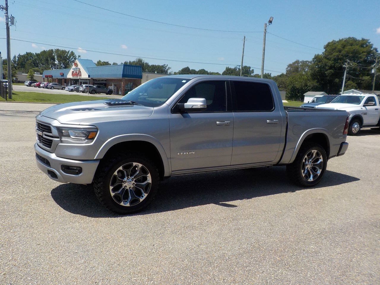 Used 2019 RAM 1500 Laramie w/ Sport Appearance Package