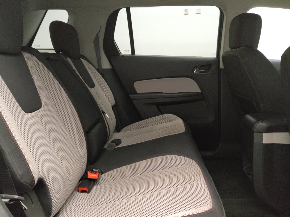 Used 2017 GMC Terrain SLE FWD image 19