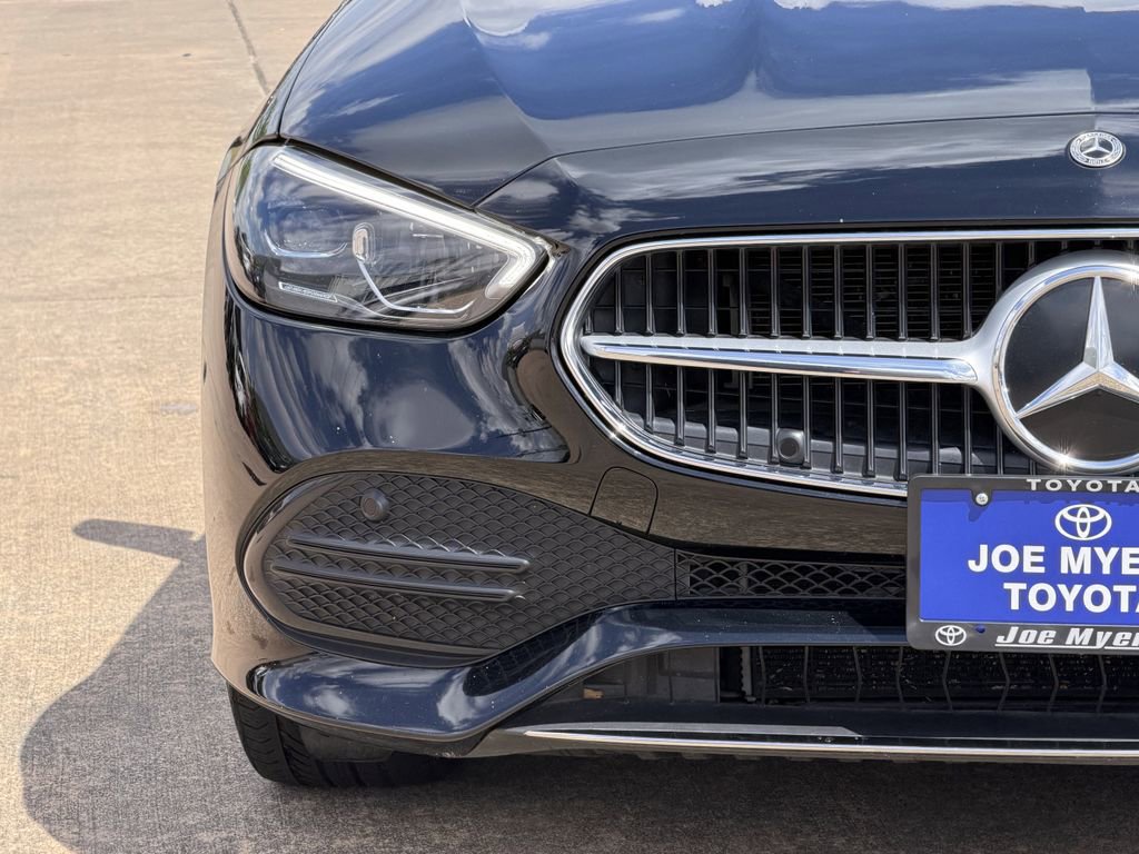 Used 2025 Mercedes-Benz C 300 Sedan image 5