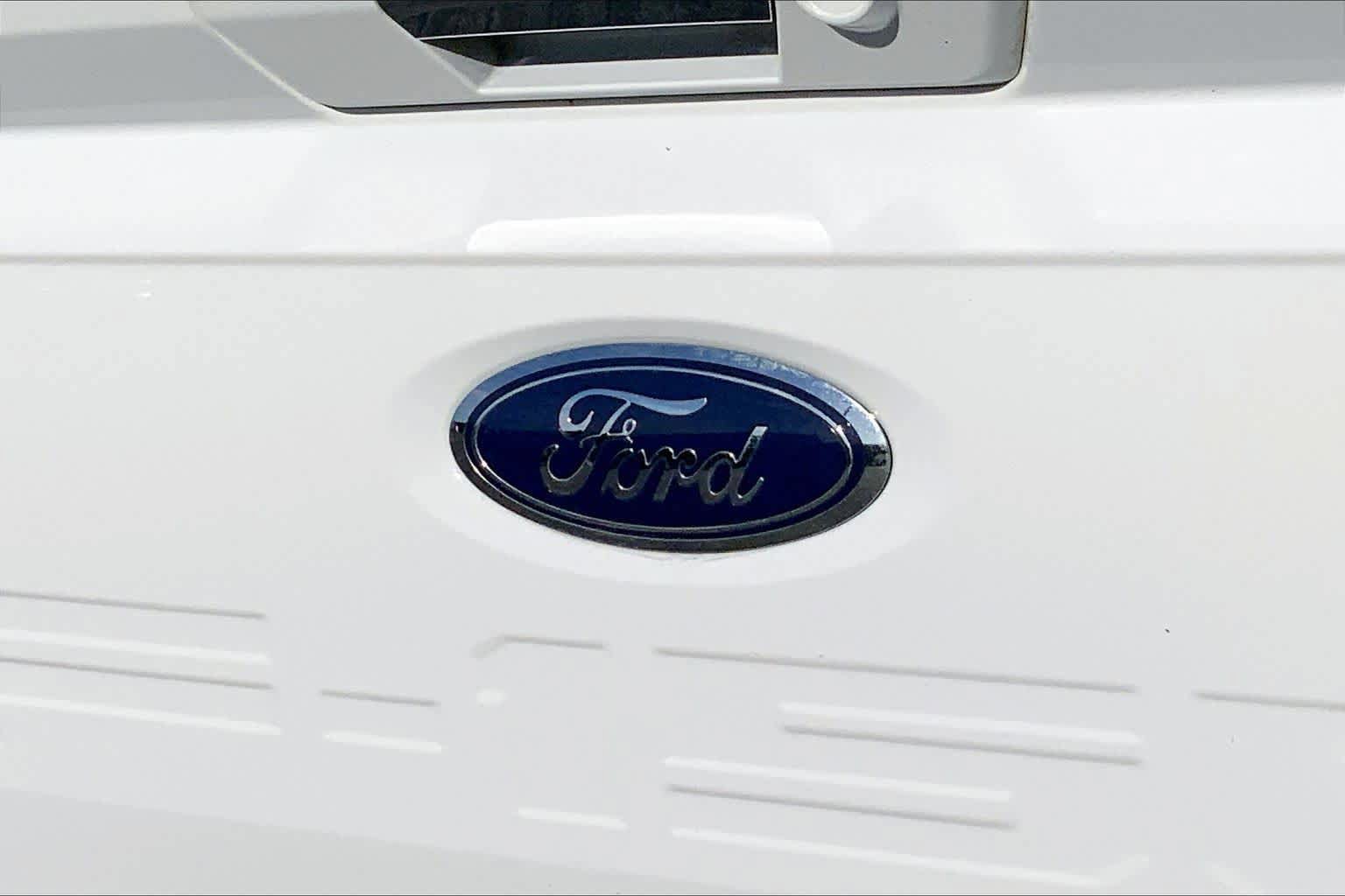 Used 2022 Ford F150 XLT w/ Equipment Group 302A High AWD/4WD image 10