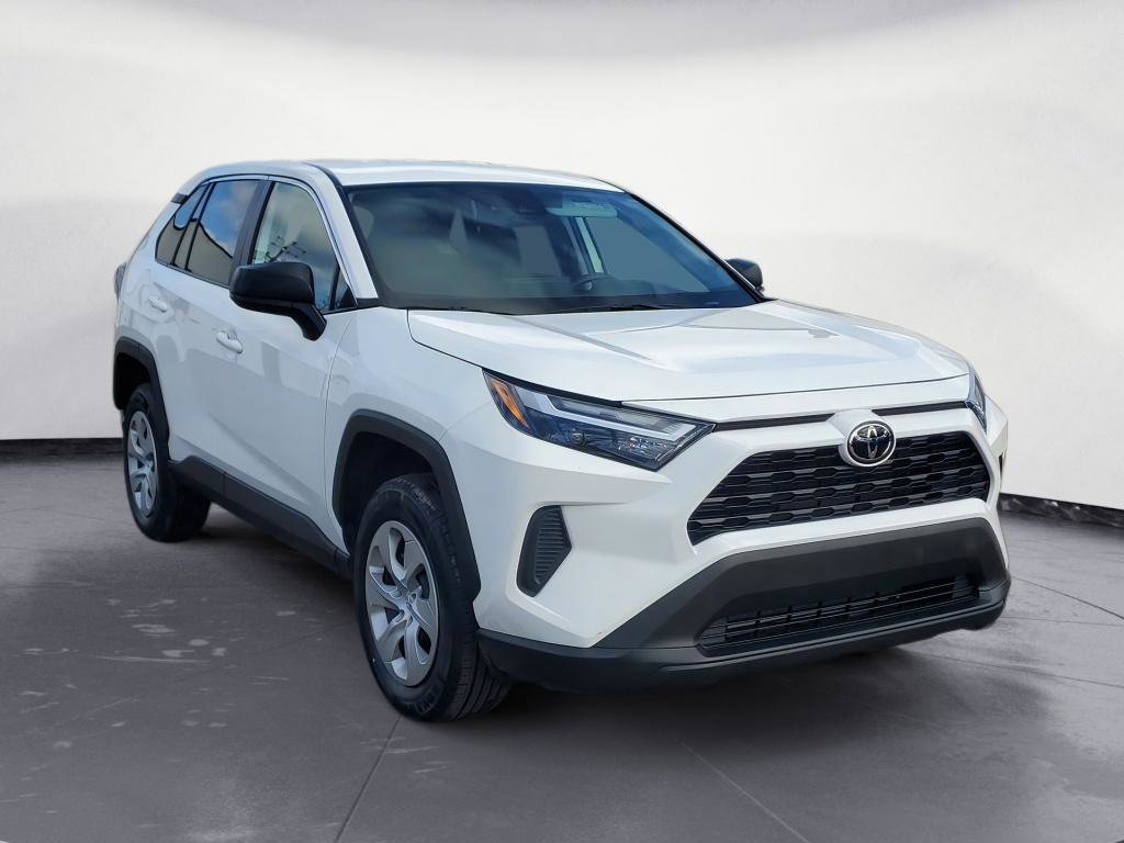 Used 2024 Toyota RAV4 LE image 2