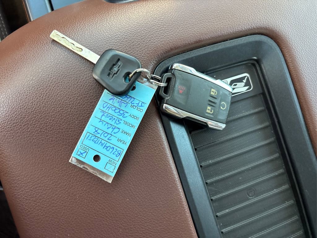 Used 2018 Chevrolet Silverado 3500 High Country image 40