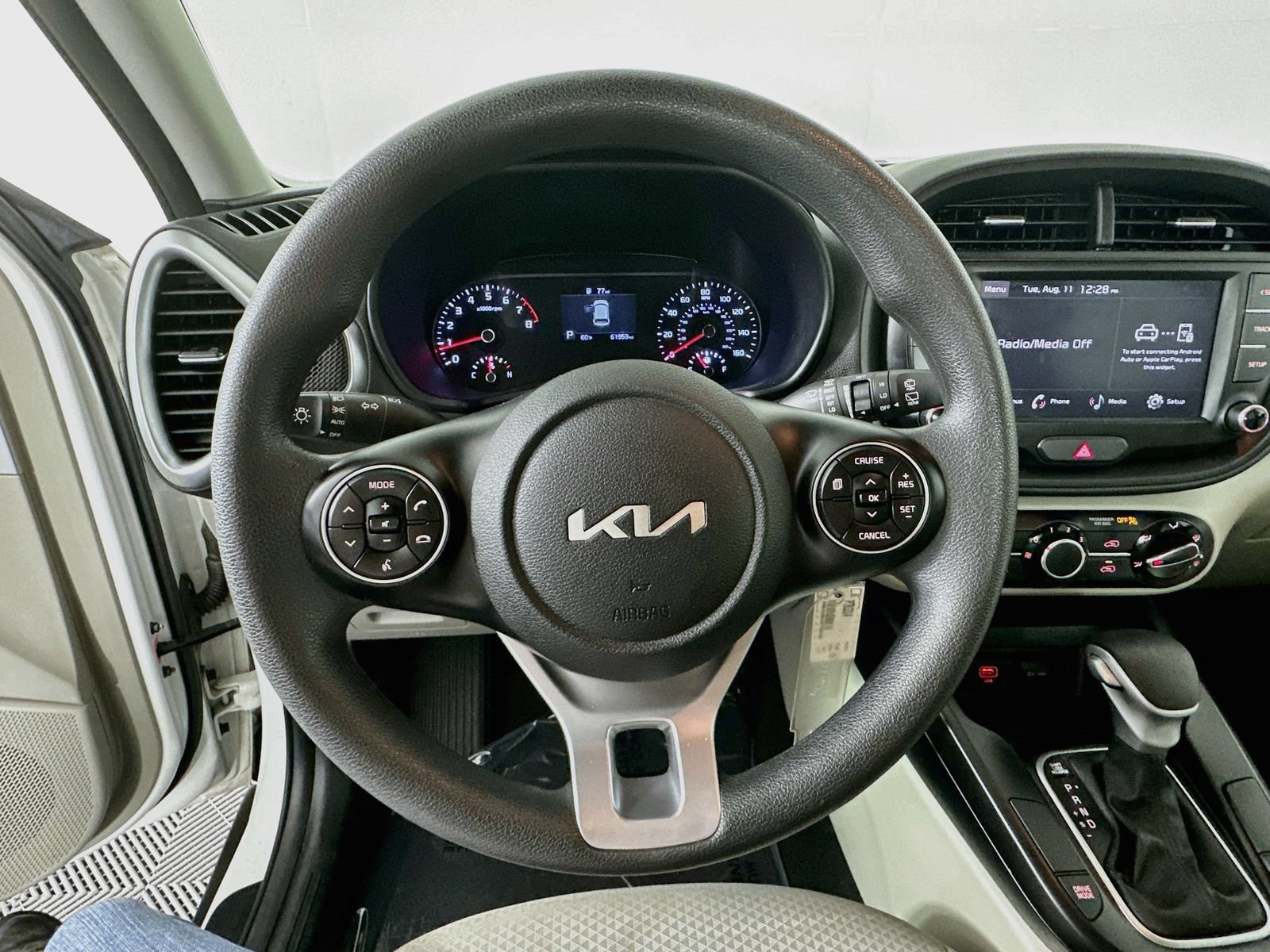 Used 2022 Kia Soul LX FWD image 11