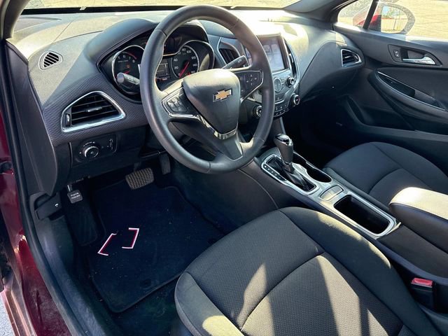 Used 2016 Chevrolet Cruze LT w/ Sun And Sound Package image 24