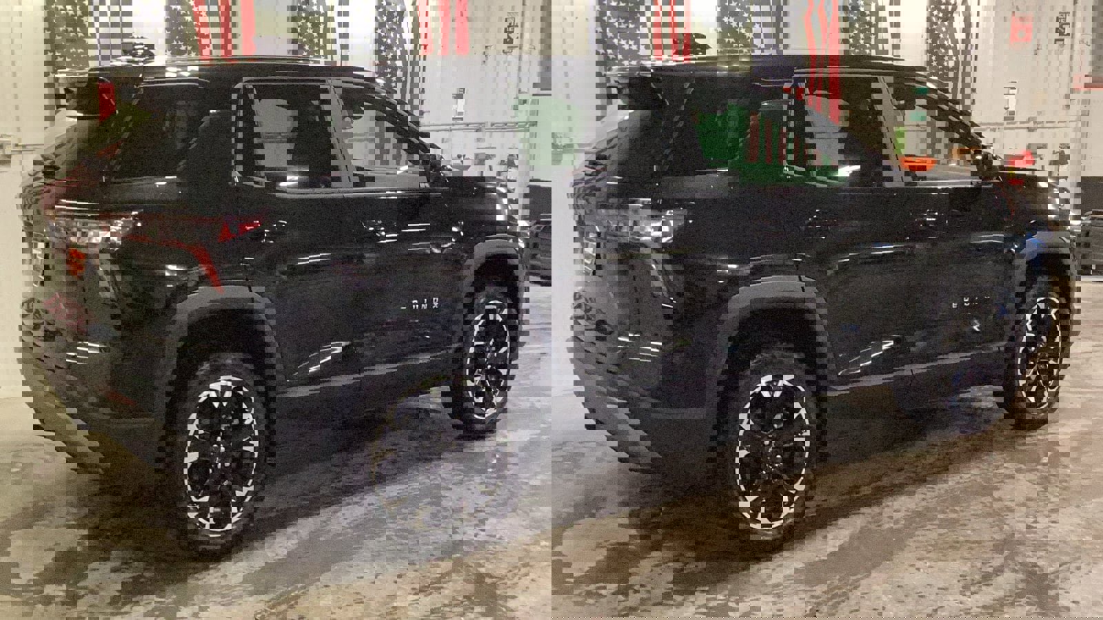 New 2026 Chevrolet Equinox LT w/ Convenience Package II image 3