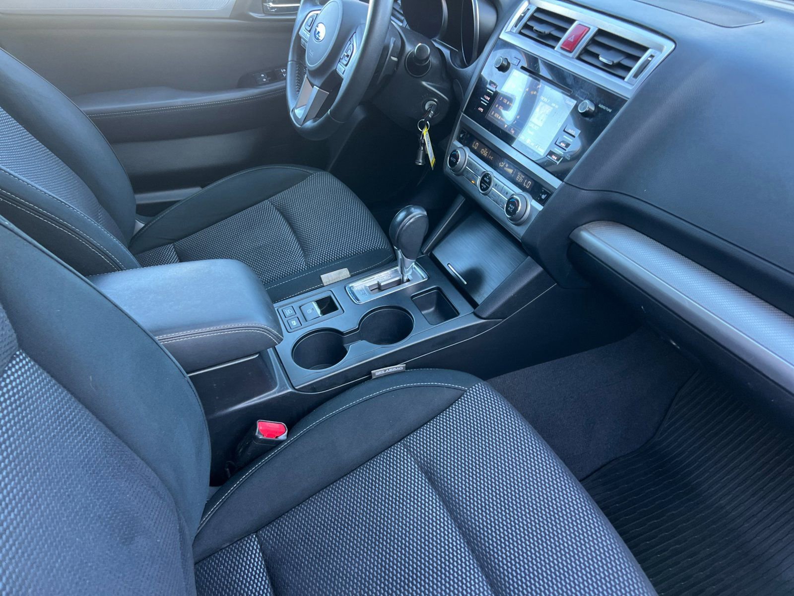 Used 2017 Subaru Outback 2.5i Premium image 16