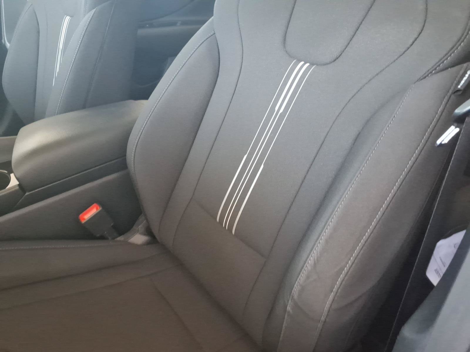Certified 2025 Hyundai Elantra SEL FWD image 19