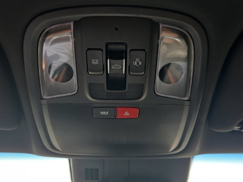 Used 2023 Kia Stinger GT2 AWD/4WD image 38