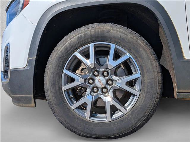 Used 2023 GMC Acadia SLT image 24