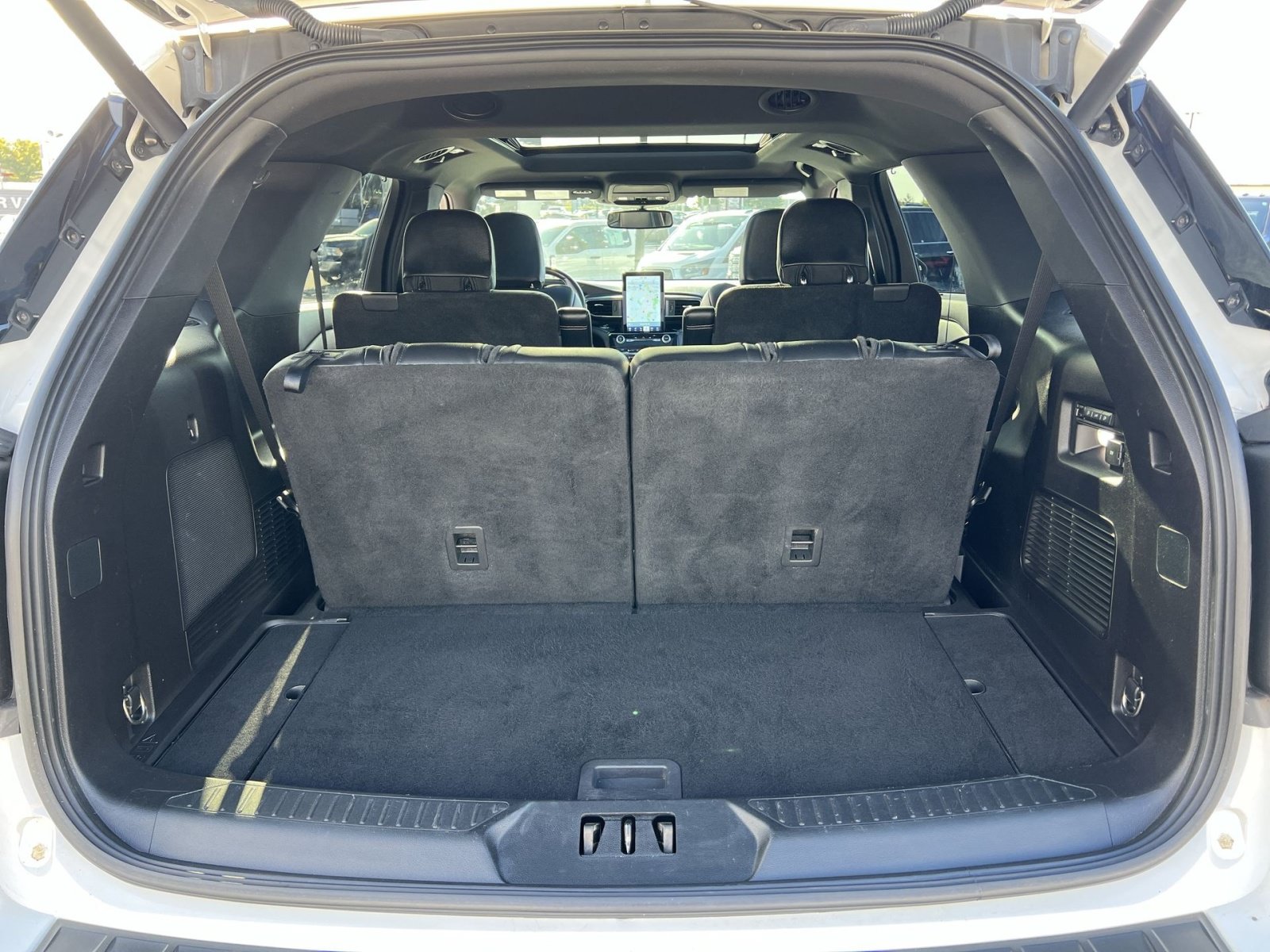 Used 2021 Ford Explorer ST w/ Equipment Group 401A AWD/4WD image 27