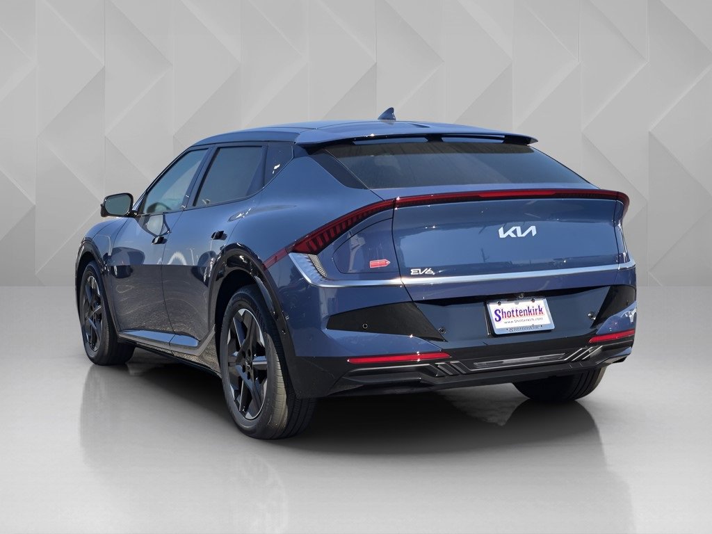 New 2025 Kia EV6 Wind image 3