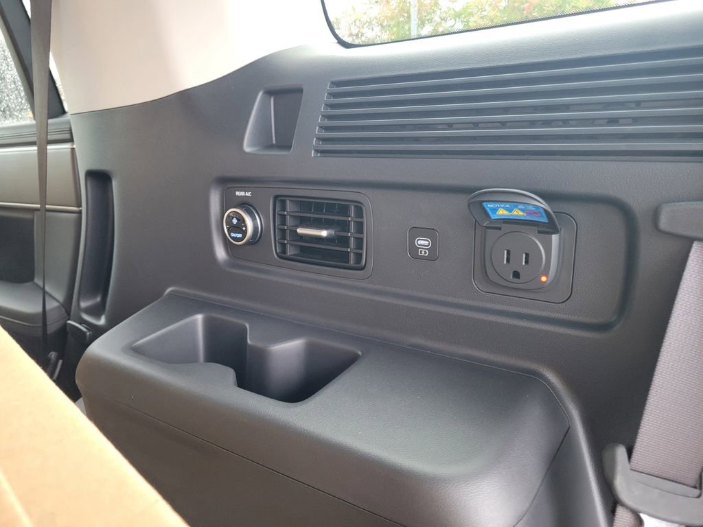 New 2026 Hyundai Santa Fe XRT image 39