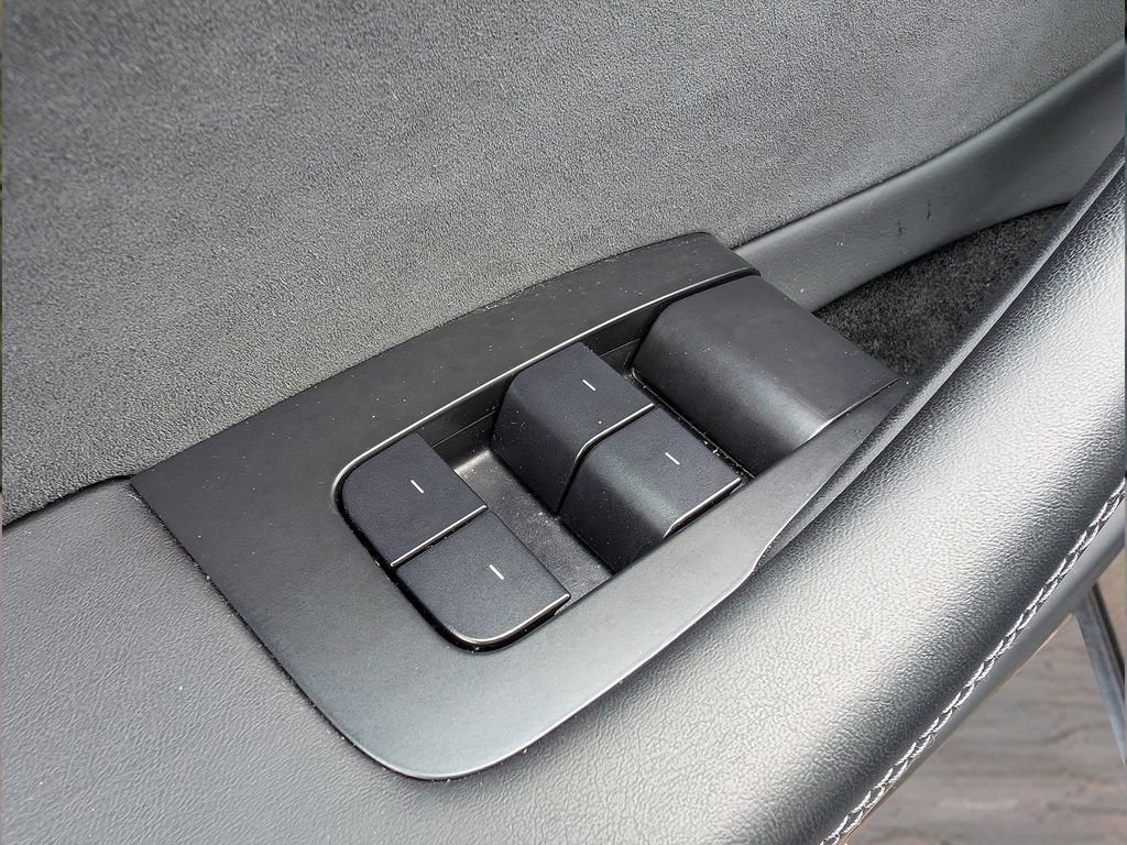 Used 2025 Tesla Model 3 Long Range image 19