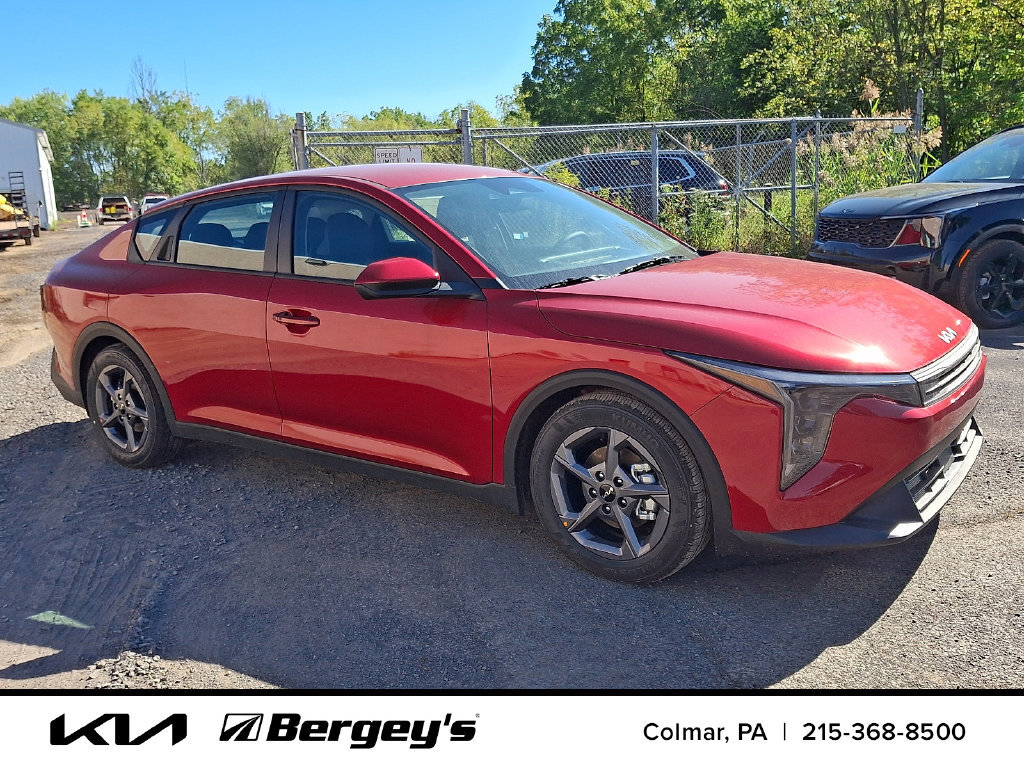 New 2026 Kia K4 FWD image 2