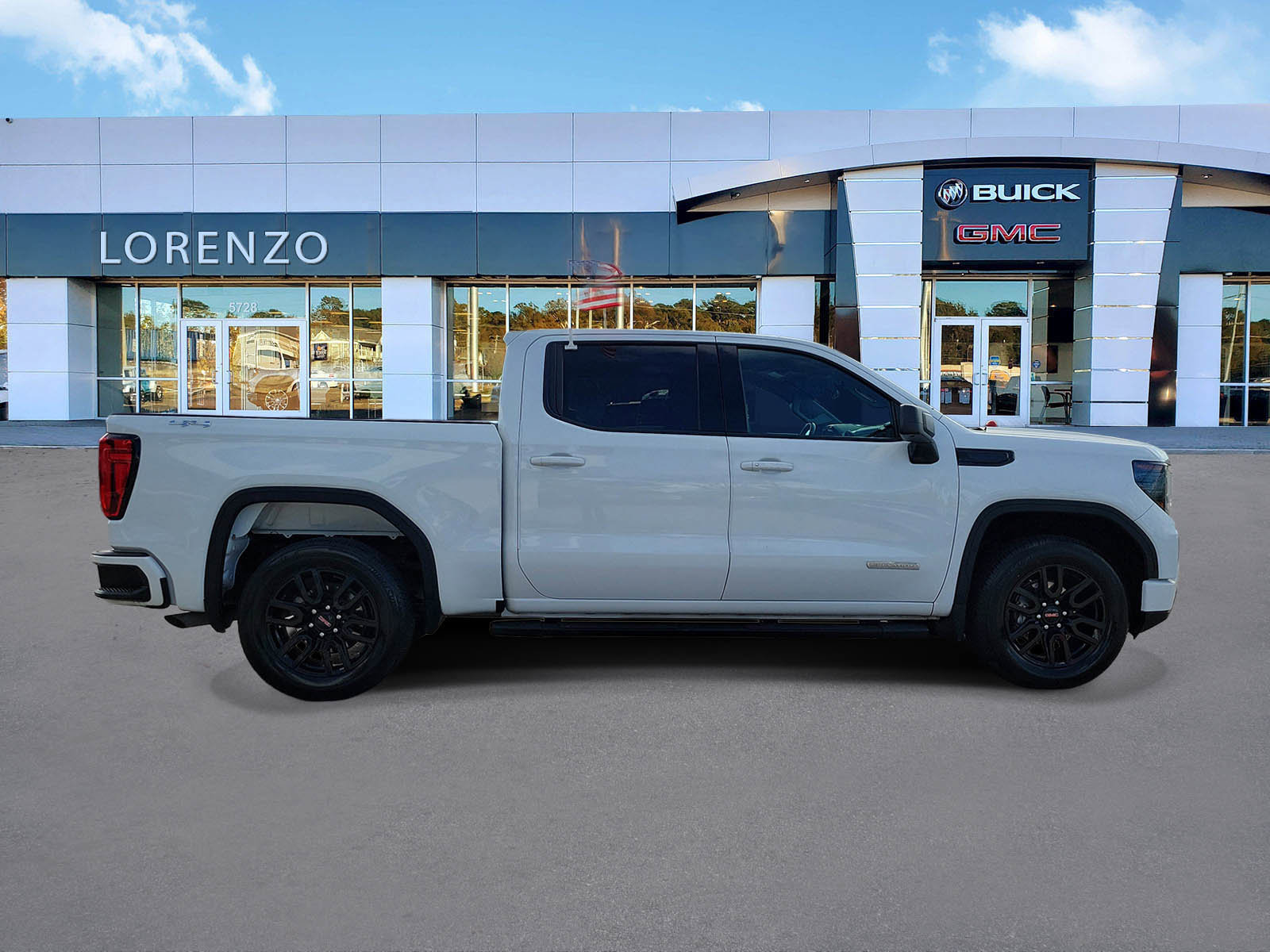 Used 2023 GMC Sierra 1500 Elevation image 4
