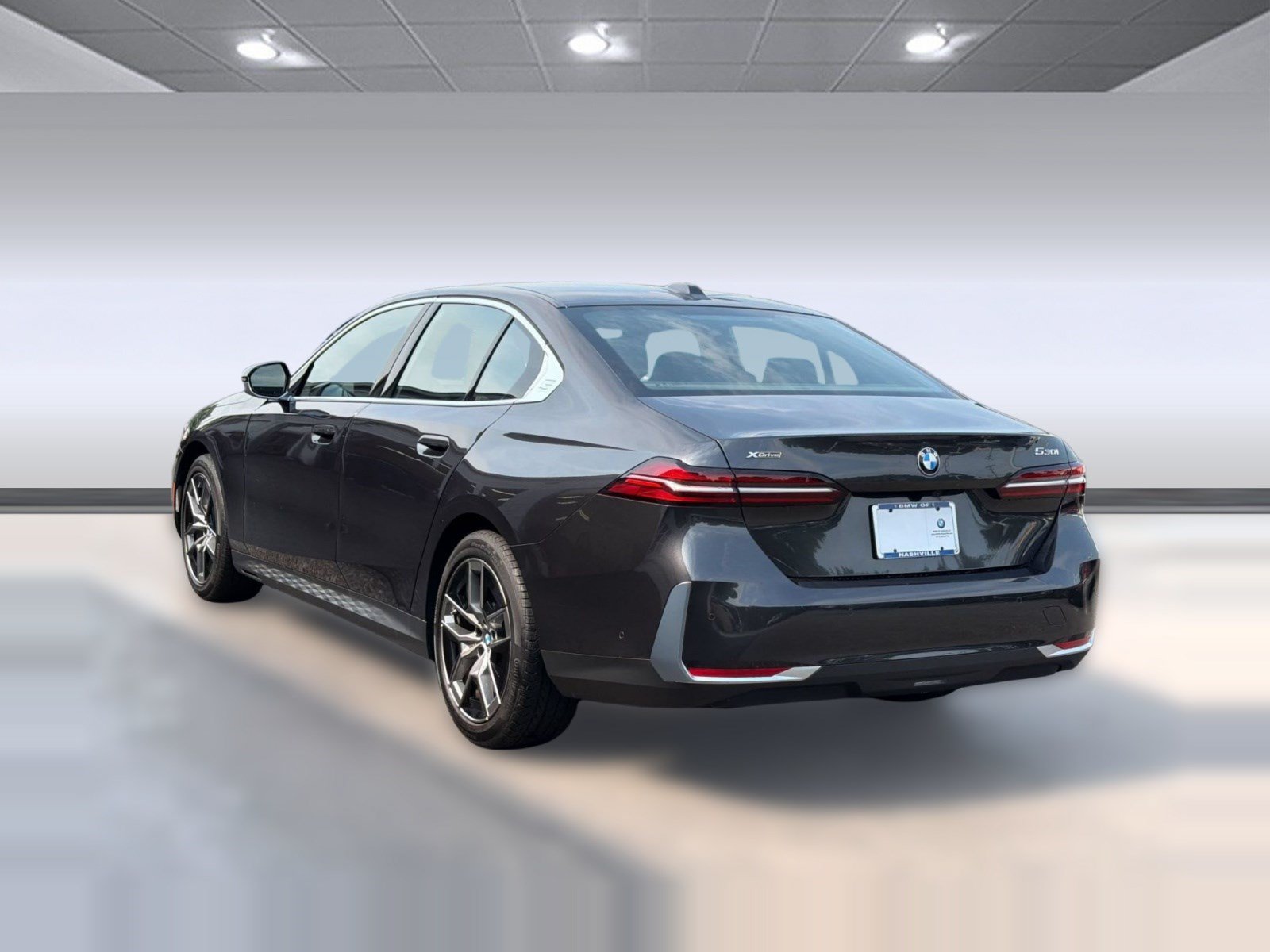 Used 2026 BMW 530i xDrive AWD/4WD image 3
