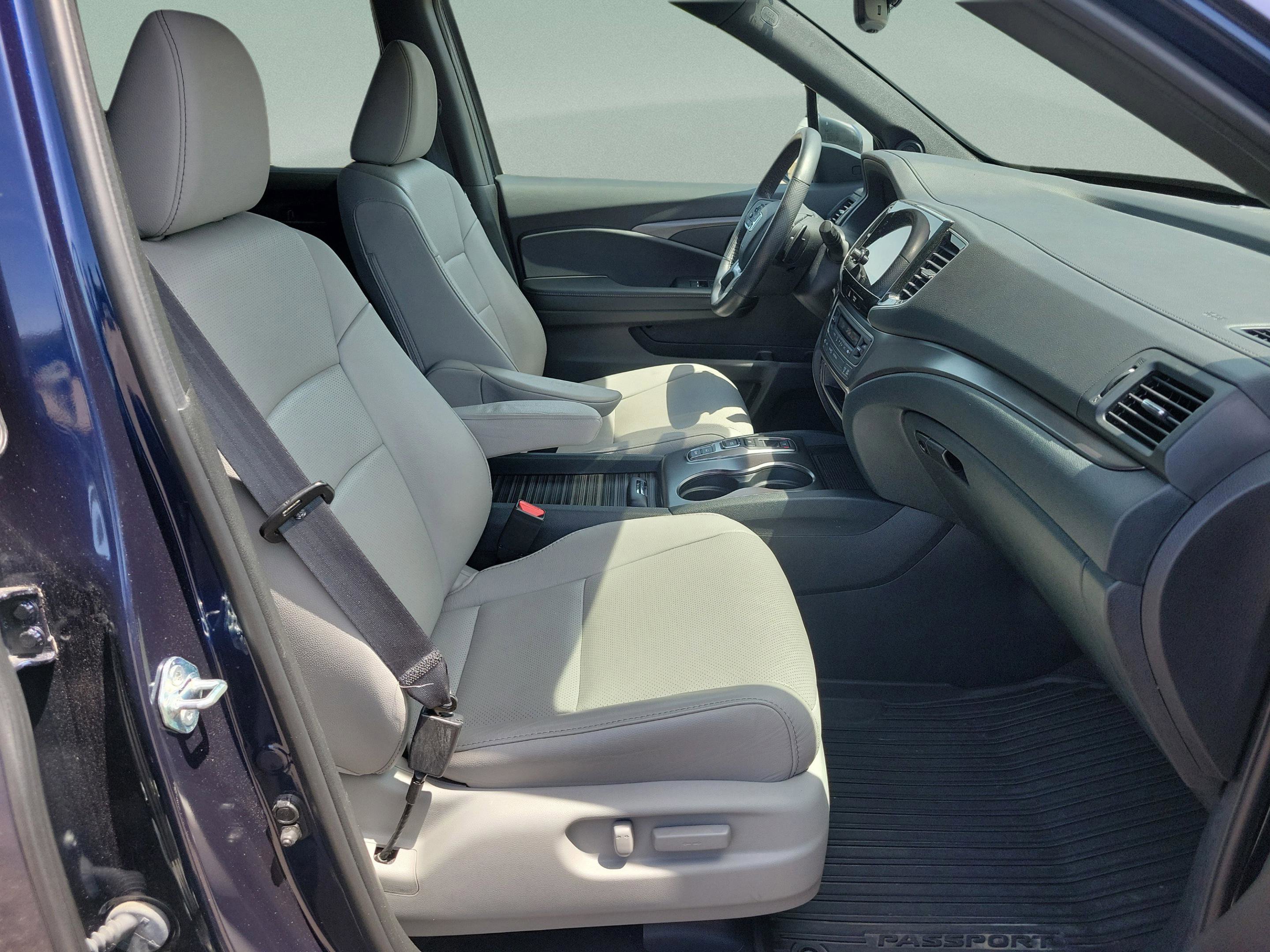 Used 2023 Honda Passport EX-L image 18