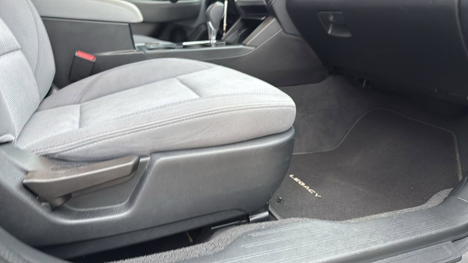 Used 2018 Subaru Legacy 2.5i Premium image 25