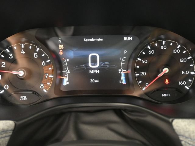 New 2025 Jeep Compass Latitude w/ Sun & Sound Group AWD/4WD image 36