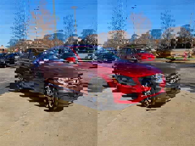 Used 2018 Mercedes-Benz C 300 4MATIC Sedan image 3