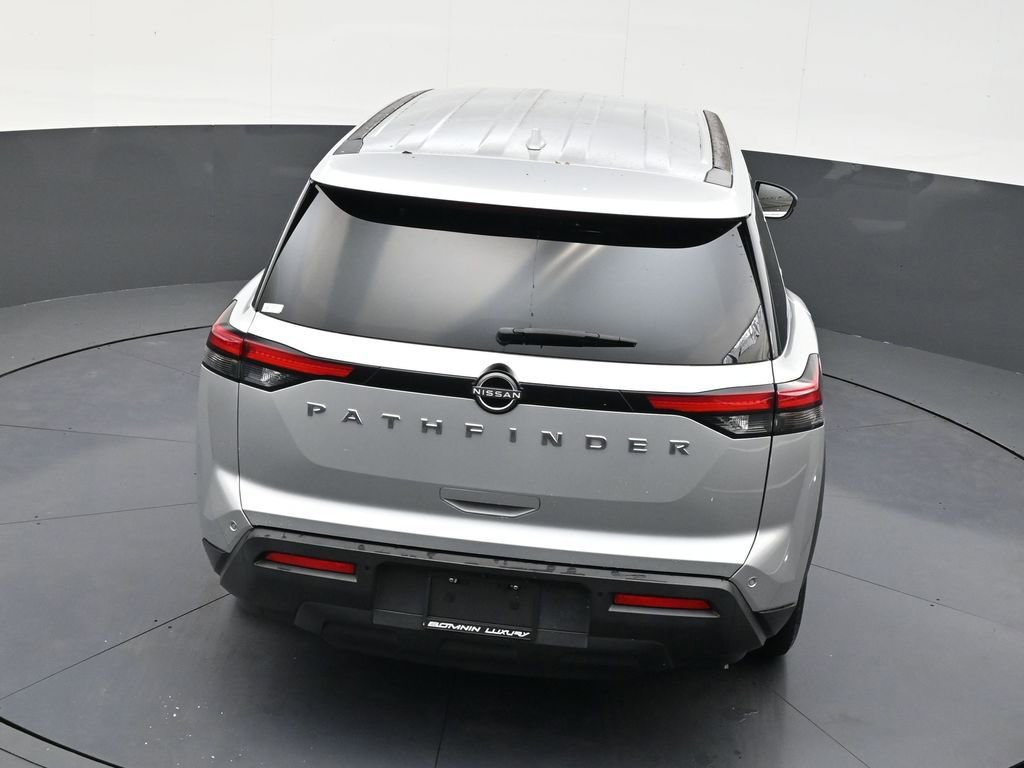 Used 2022 Nissan Pathfinder S image 15