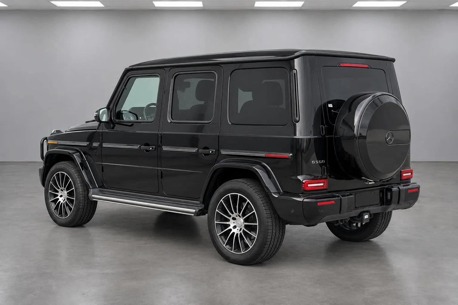 Used 2020 Mercedes-Benz G 550 image 3