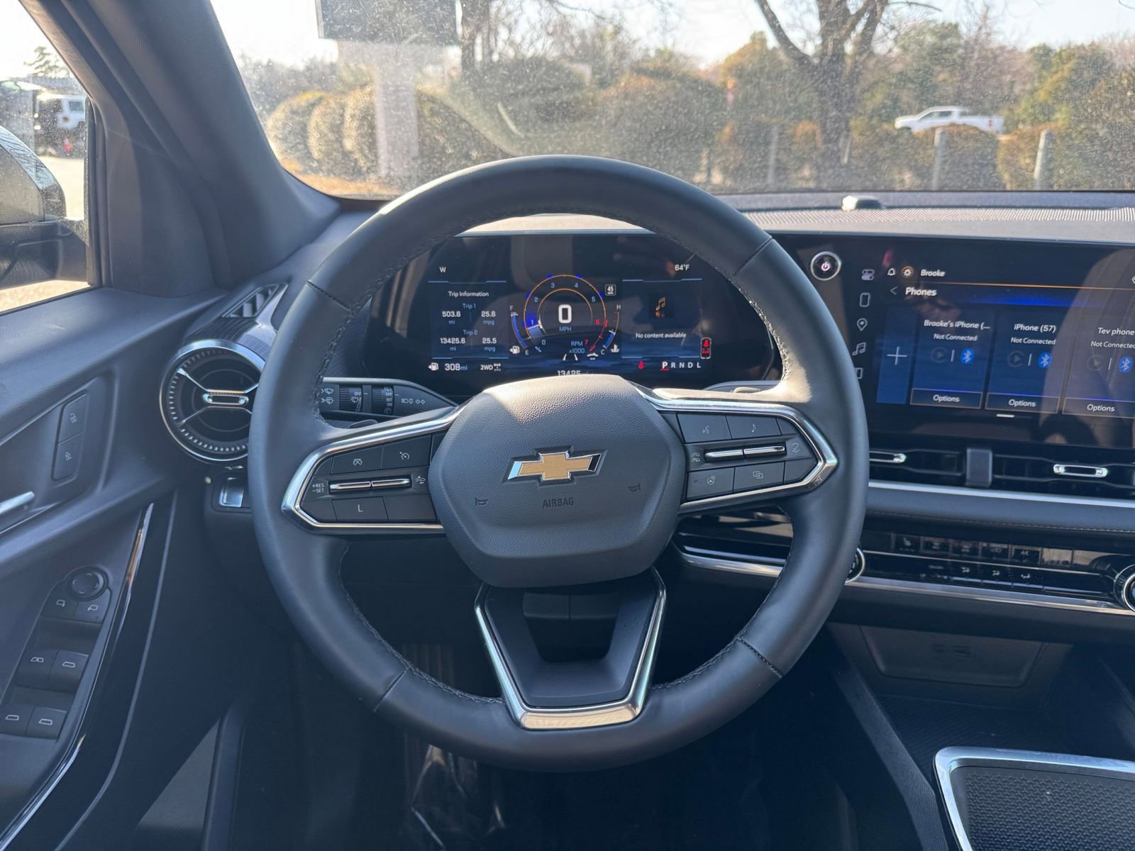 Used 2025 Chevrolet Equinox LT image 29