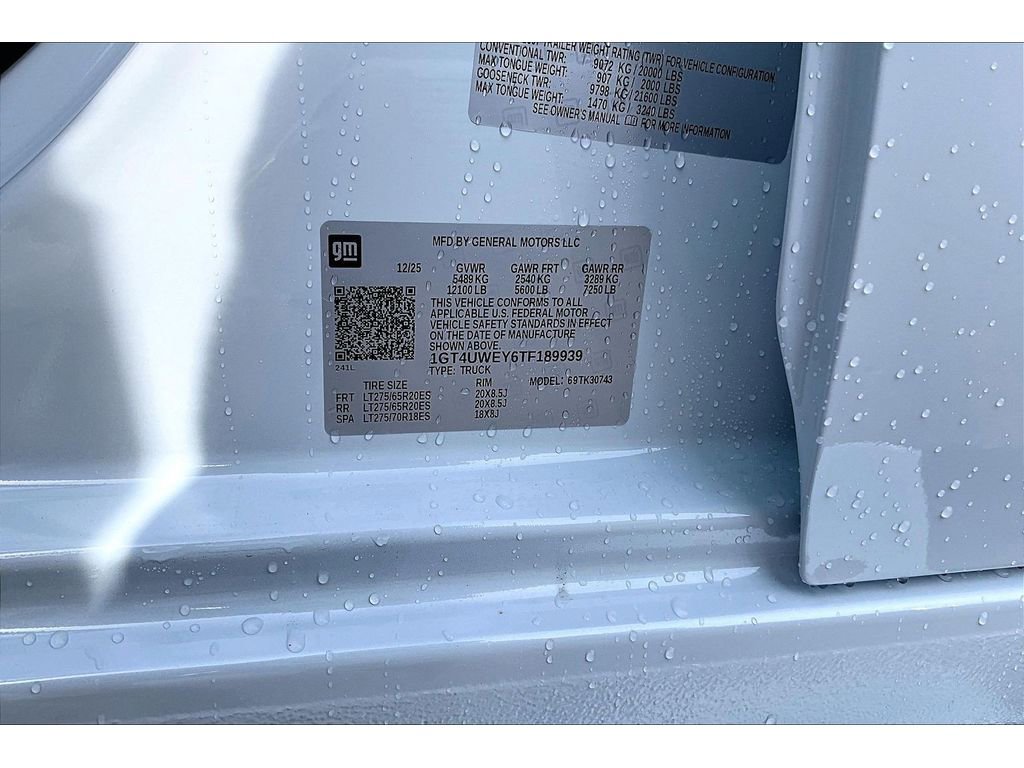 New 2026 GMC Sierra 3500 Denali w/ Denali Reserve Package image 8