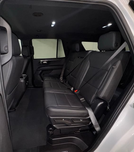 Used 2025 Chevrolet Tahoe LT AWD/4WD image 18