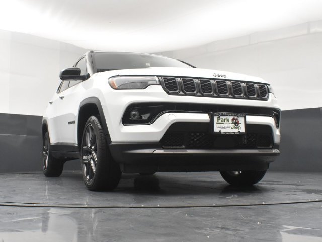 New 2026 Jeep Compass Limited AWD/4WD image 19