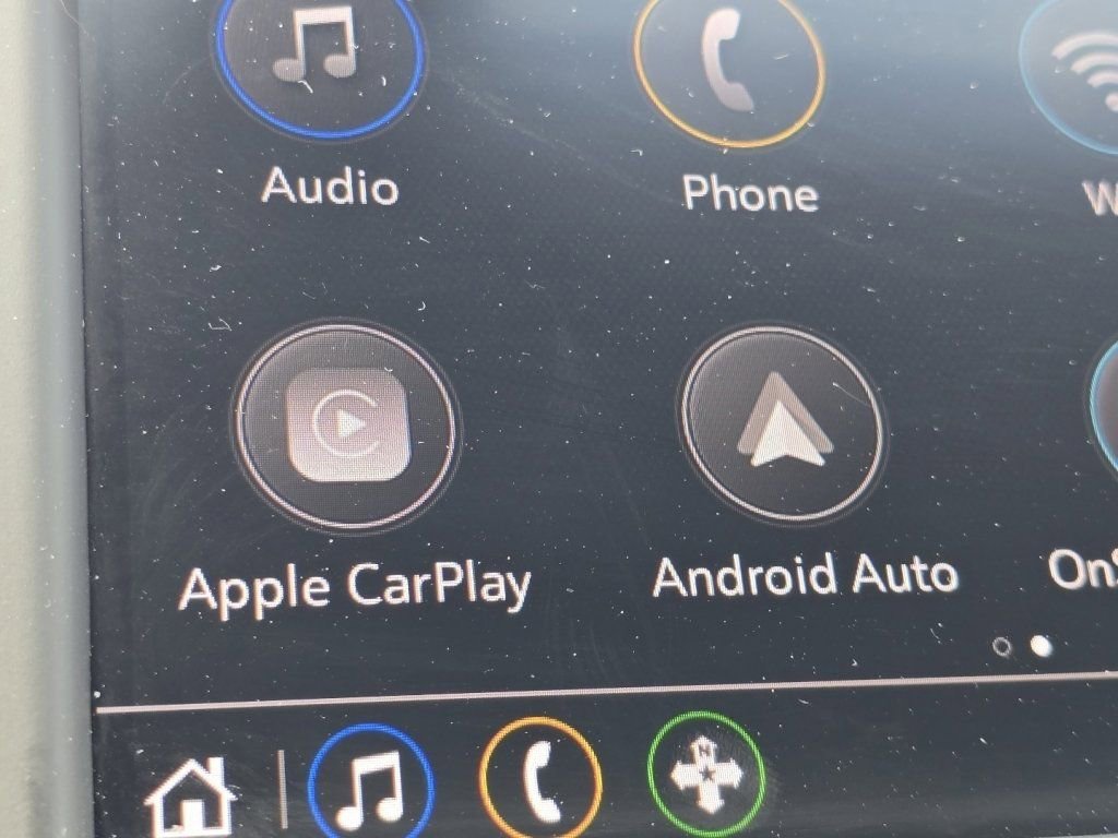 Used 2024 Chevrolet Equinox LT image 3