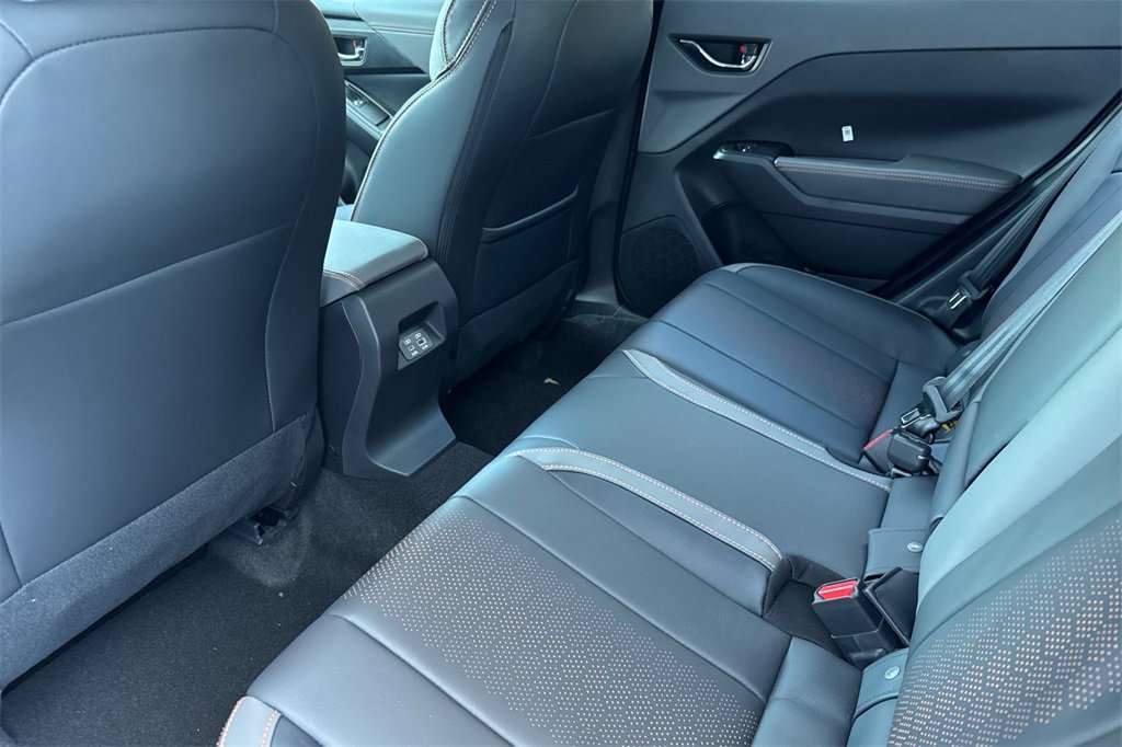 New 2025 Subaru Crosstrek 2.5i Limited w/ Crosstrek Mirror Package image 15