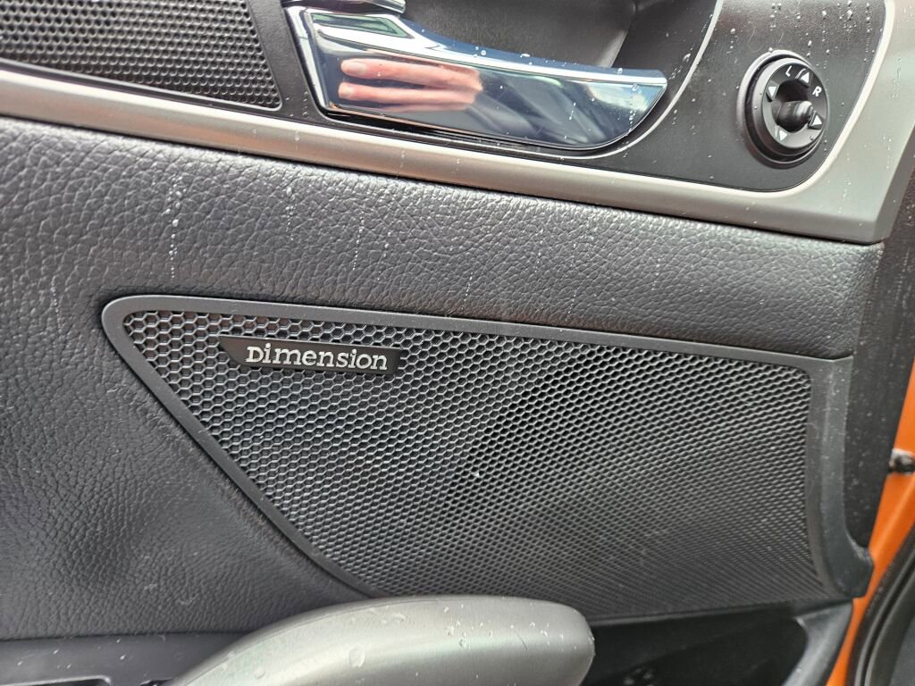 Used 2012 Hyundai Veloster w/ Style Pkg image 22