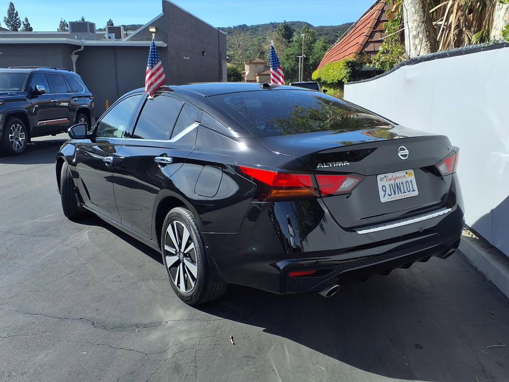 Used 2019 Nissan Altima 2.5 SV image 5