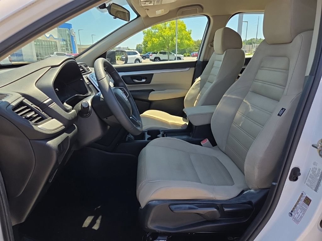 Used 2017 Honda CR-V LX image 14