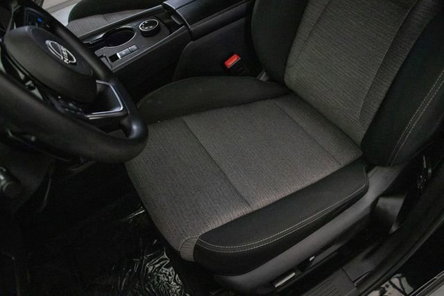 Used 2023 Nissan Rogue SV image 25