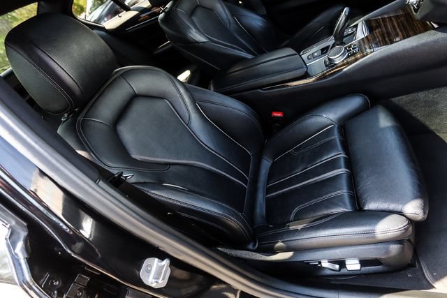 Used 2019 BMW 530i xDrive w/ Convenience Package AWD/4WD image 62