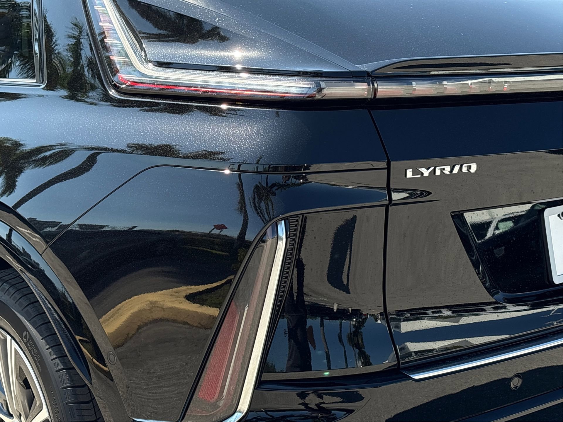 New 2026 Cadillac Lyriq Luxury image 15