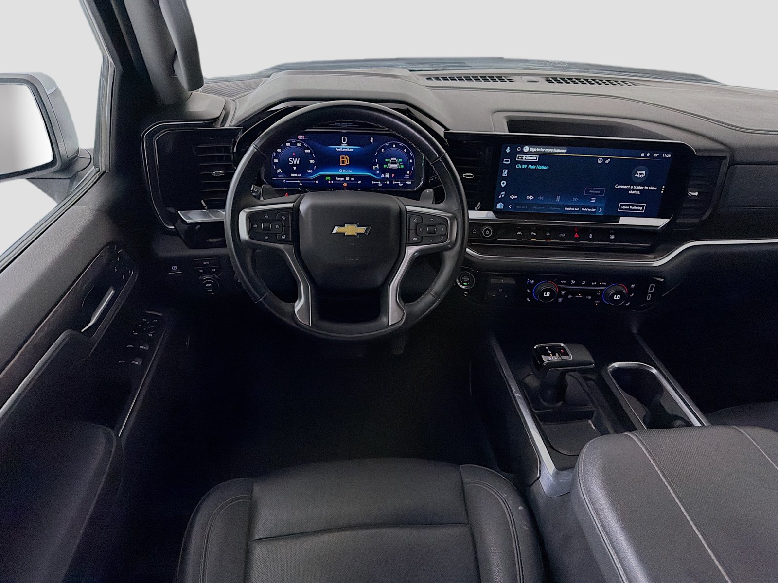 Used 2025 Chevrolet Silverado 1500 LTZ AWD/4WD image 26