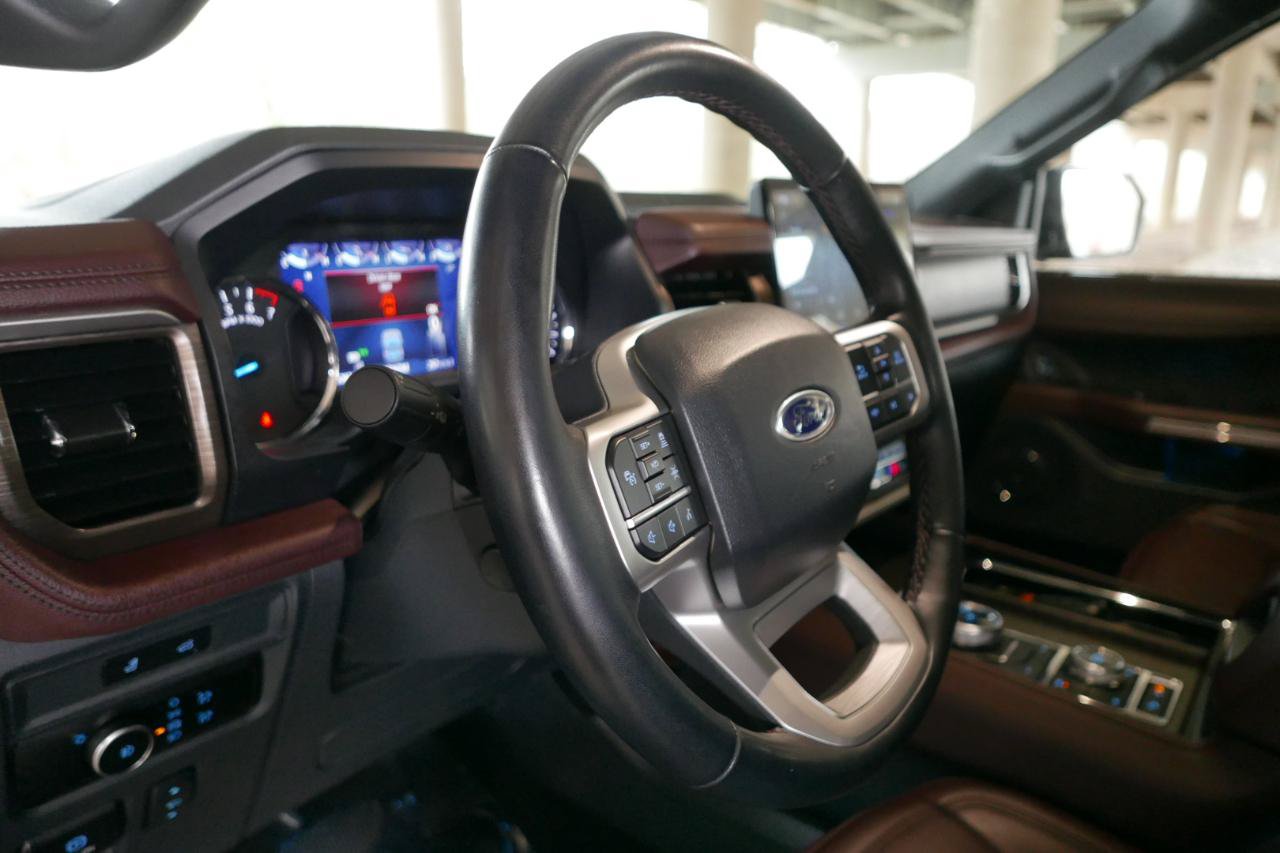 Used 2024 Ford Expedition Max Limited AWD/4WD image 24