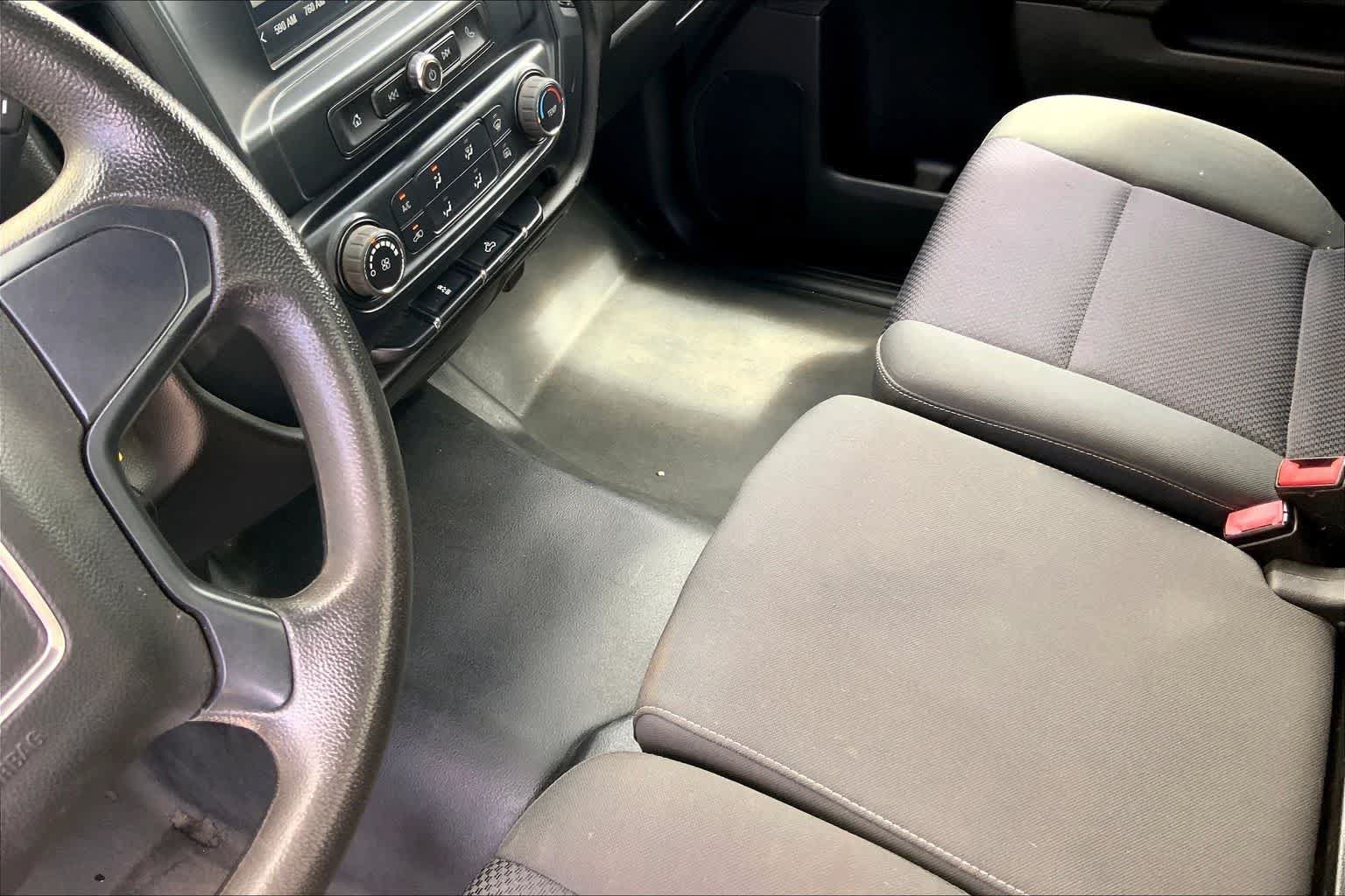 Used 2018 GMC Sierra 1500 2WD Regular Cab image 14