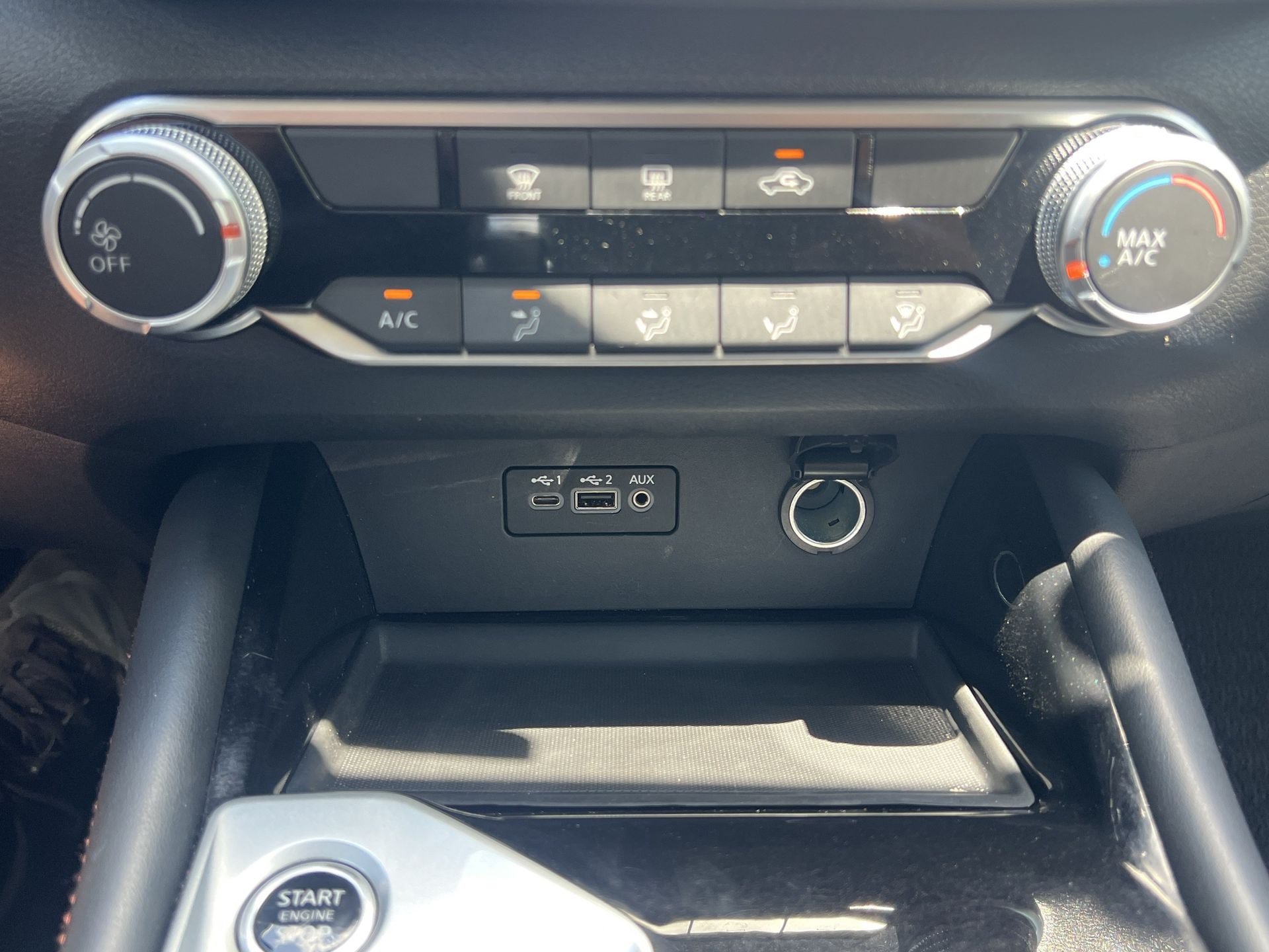 Used 2024 Nissan Altima 2.5 SR FWD image 7
