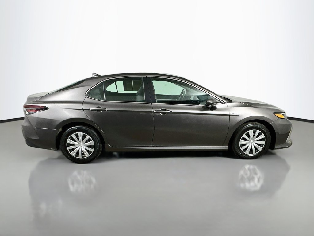 Used 2021 Toyota Camry LE FWD image 7