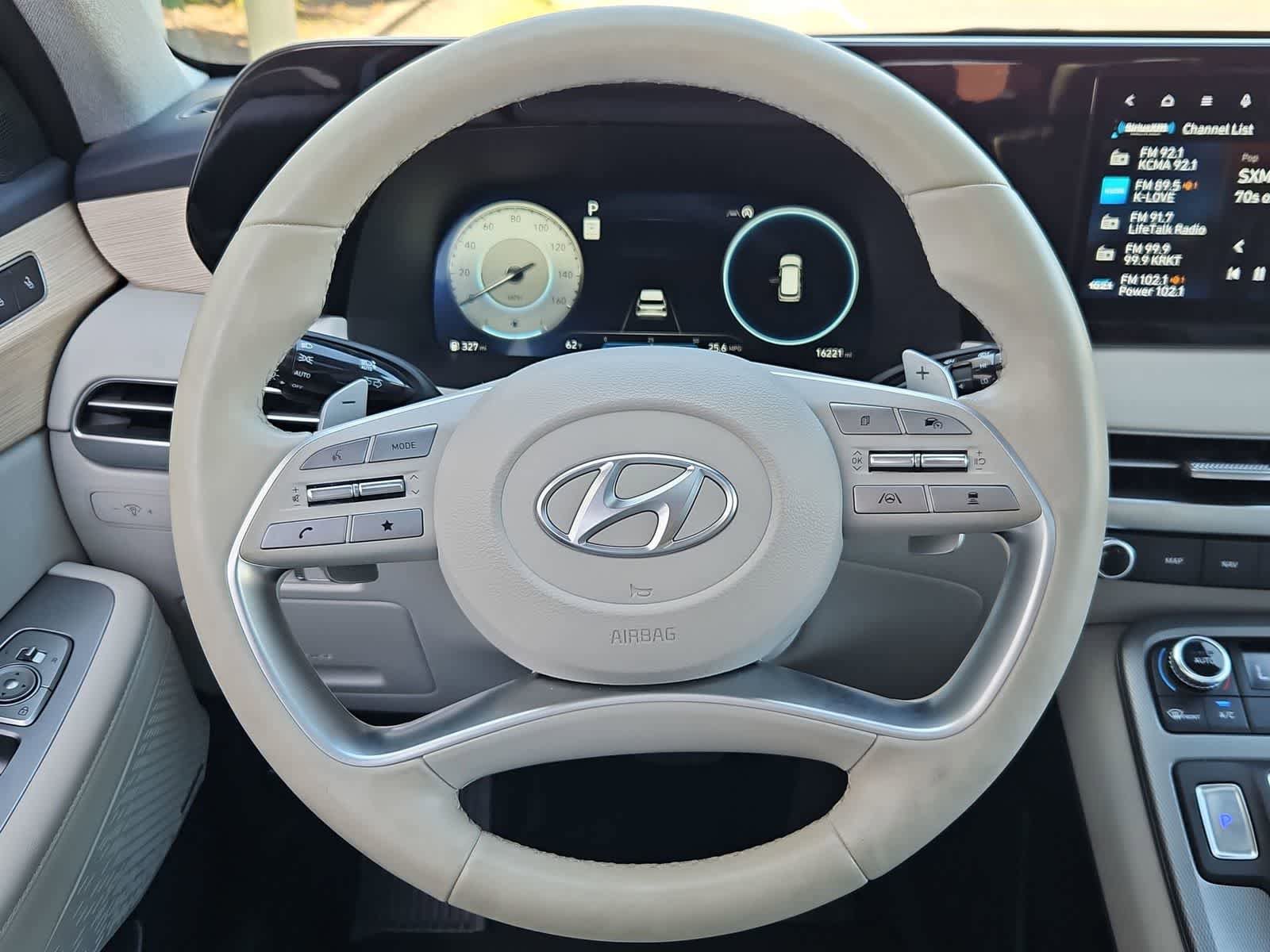 Used 2023 Hyundai Palisade Limited AWD/4WD image 24