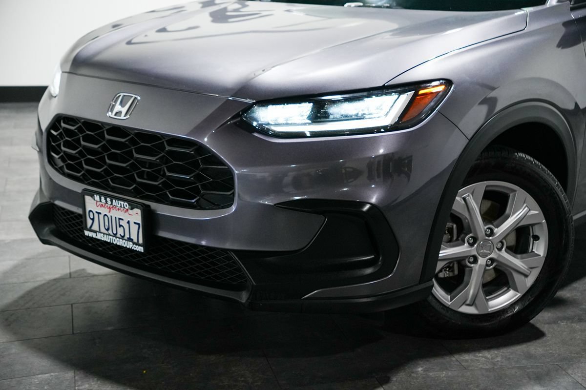Used 2024 Honda HR-V LX image 9