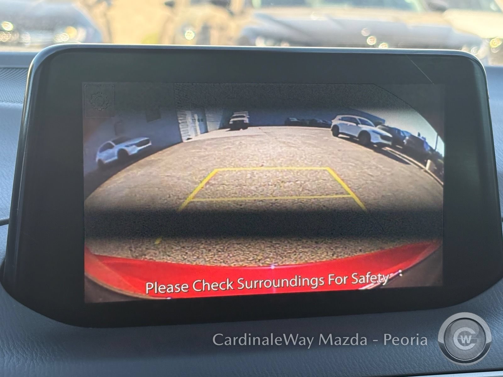 Used 2018 MAZDA MAZDA3 Touring FWD image 29