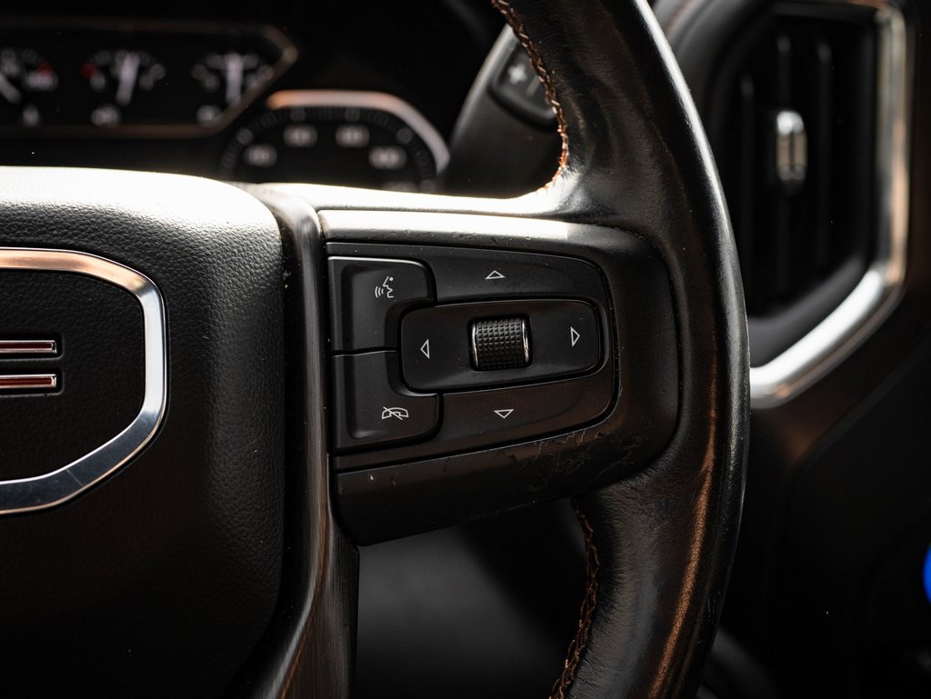 Used 2020 GMC Sierra 1500 AT4 w/ Off-Road Performance Package image 31