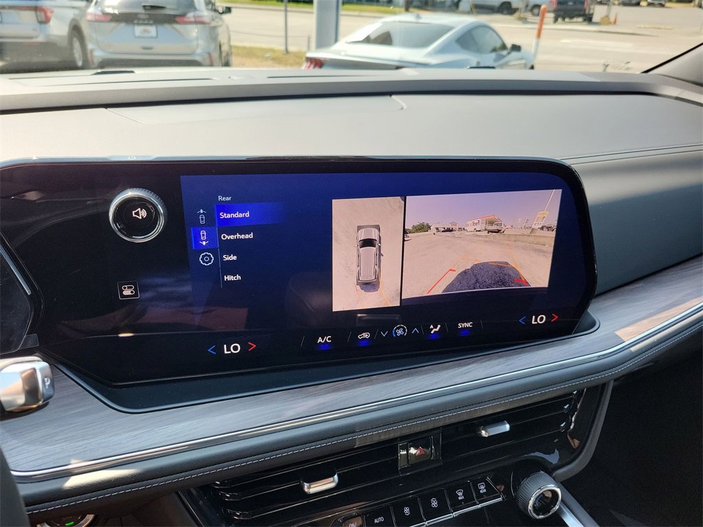 Used 2025 Chevrolet Tahoe LS image 22