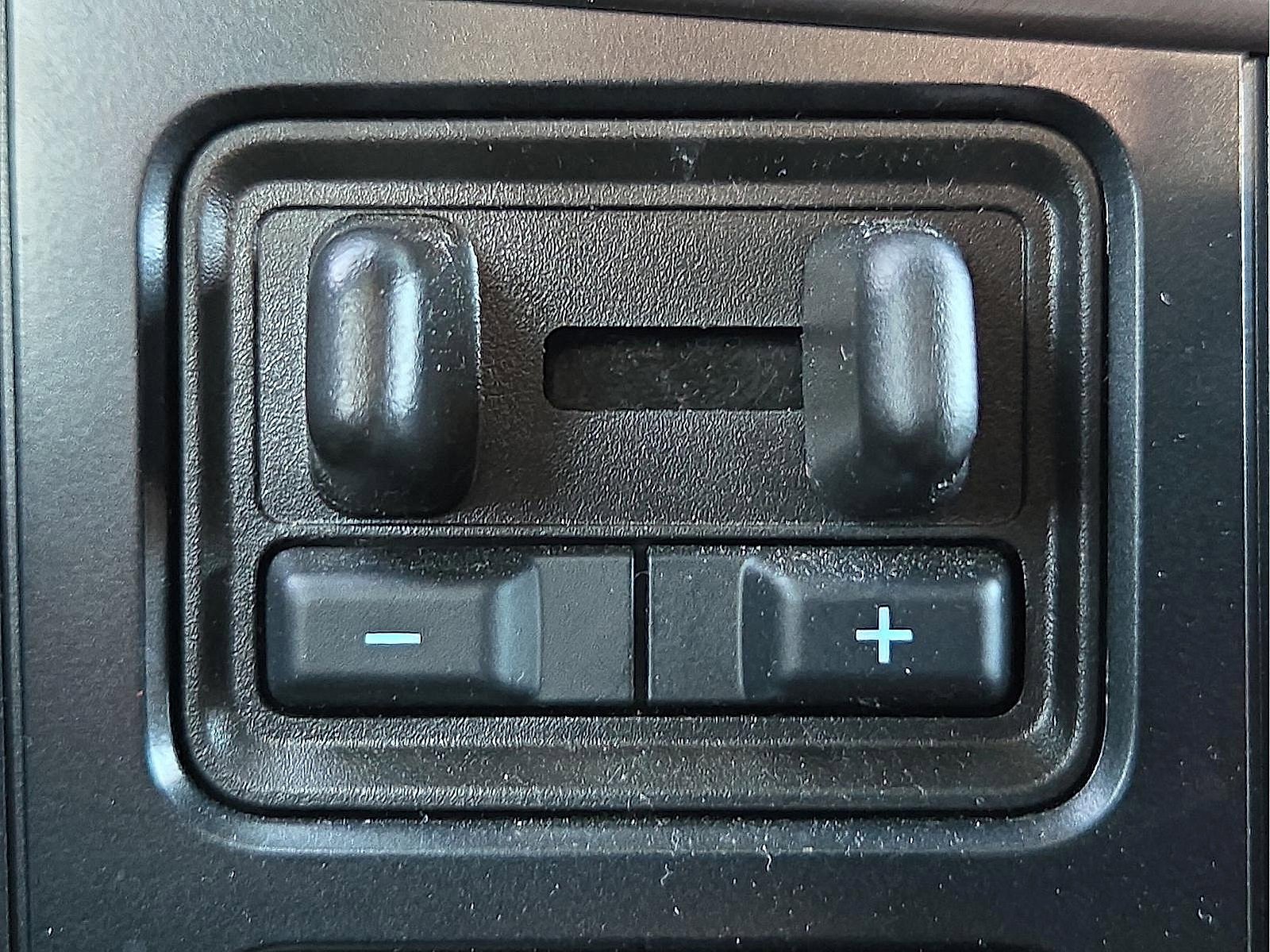 Used 2024 Ford F150 King Ranch w/ FX4 Off-Road Package image 19