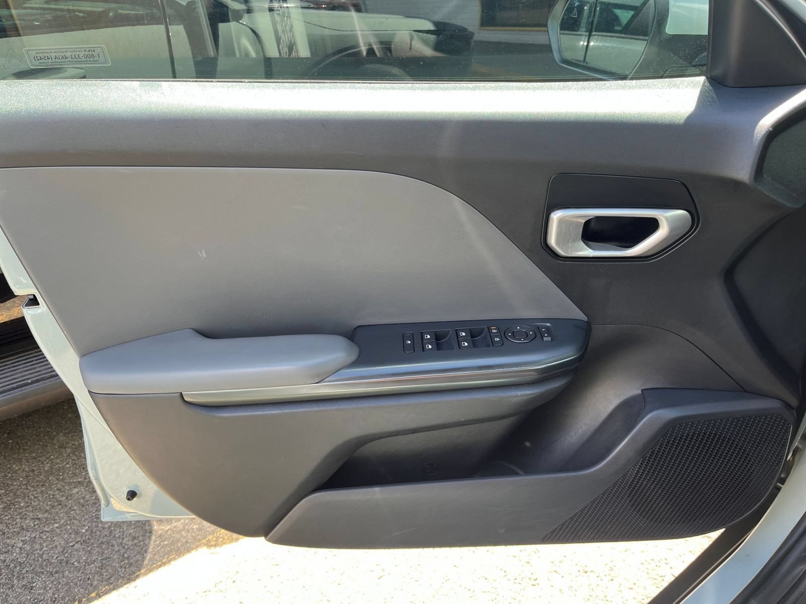 Used 2025 Kia K4 FWD image 18